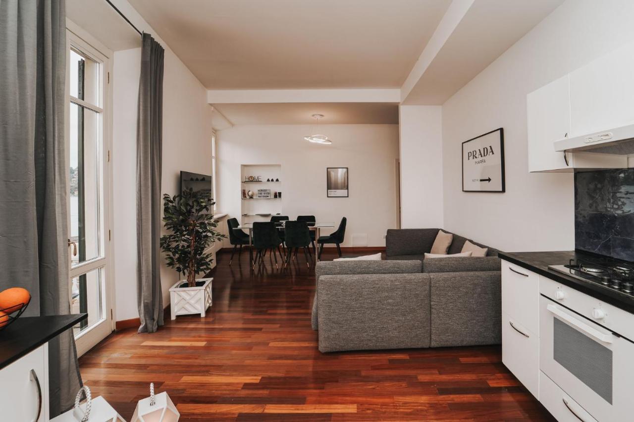 Appartamento Esclusivo Fronte Lago, In Centro A Como Con Garage 외부 사진
